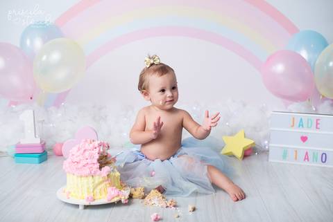 Ensaio com Bolo Arco Íris São Paulo'