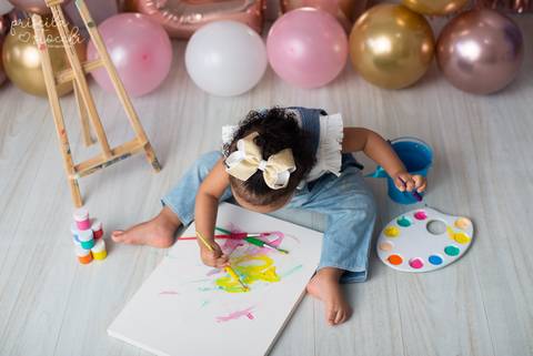 Ensaio Infantil com Tintas Estúdio Zona Sul SP'