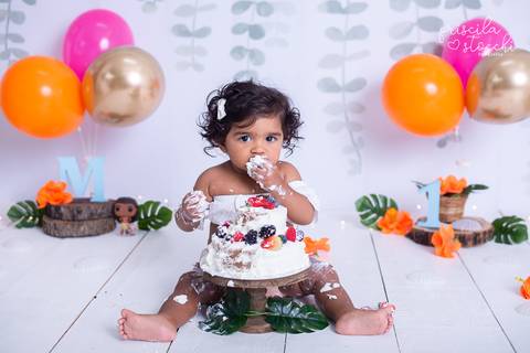 Ensaio de 1 ano com Bolo Menina Moana Baby SP'