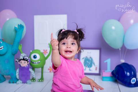 Ensaio Fotográfico 1 ano Menina Boo Monstros SA SP'