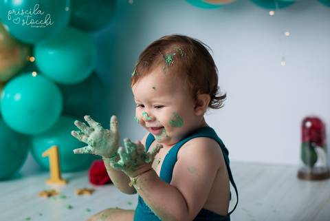 Ensaio Smash the Cake 1 ano com balões SP Zona Sul'