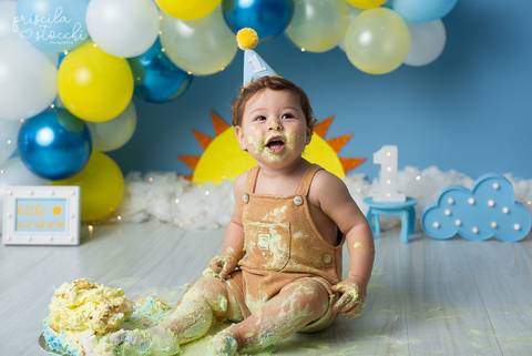 Ensaio 1 aninho com Bolo Menino Estúdio SP'