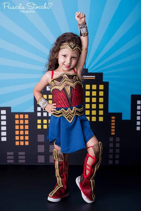 Ensaio Fotográfico Infantil Mulher Maravilha Super Heroína Estúdio São Paulo SP '
