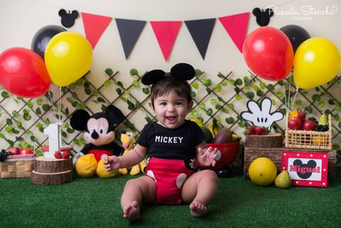 Smash the Fruit Mickey'