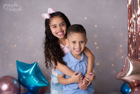 Ensaio de Aniversário Irmãos 6 e 4 anos SP'