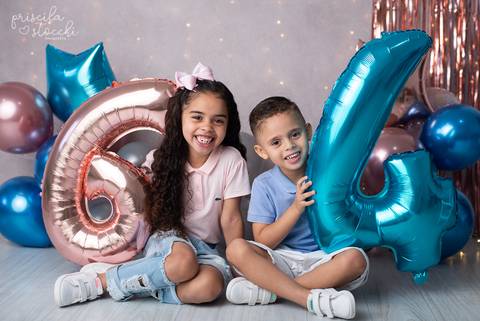 Ensaio de Aniversário Irmãos 6 e 4 anos São Paulo'