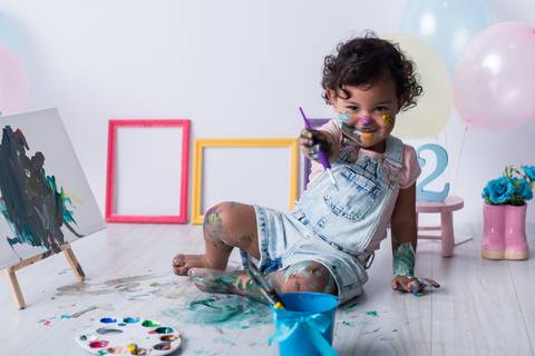 Ensaio com Tintas 2 anos Menina SP Zona Sul'