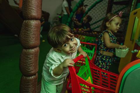 Casa da Árvore Kids'