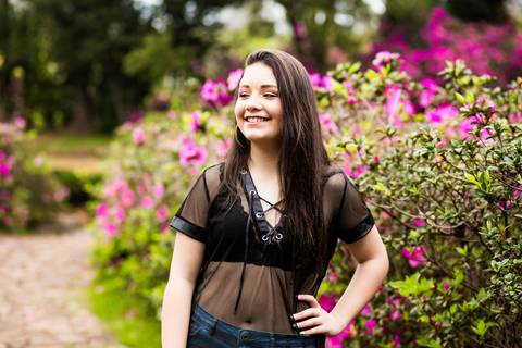 Ensaio de 15 anos da Duda na Praça Província de Shiga'