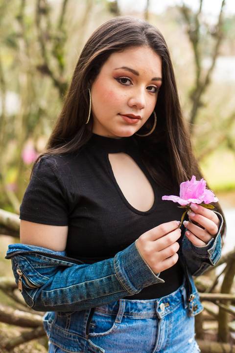 Ensaio de 15 anos da Duda na Praça Província de Shiga'