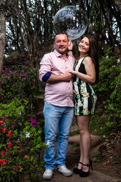 Ensaio de 15 anos da Duda na Praça Província de Shiga'