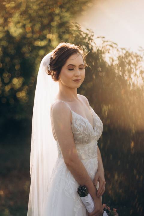 casamento, casamento joinville, casamento ao ar livre joinville, fotógrafo de casamento joinville, fotógrafo de casais joinville, fotógrafoa de casamento santa catarina, melhor fotógrafo de joinville, noiva de olhos fechados no final da cerimônia '