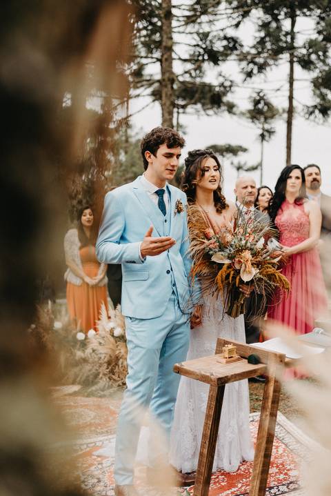 fotógrafo joinville, fotógrafo de casamento joinville, casamento joinville, fotografia de casamento santa catarina, casamento campo alegre, casamento boho, noivos orando, oração no casamento, buquê de noiva diferente, '