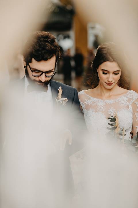 fotografo Joinville casamento; maquiagem para noiva; noiva 2022; vestido de noiva; casamento moderno; casamento de dia '