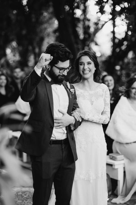 casal preto e branco; casamento; comemoração de casamento; noivos; noiva; foto joiville casamento'