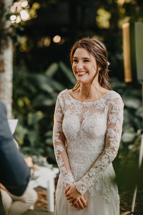 reação da noiva; votos do noivo; vestido de noiva; cabelo de noiva; maquiagem para a noiva; votos de casamento;'