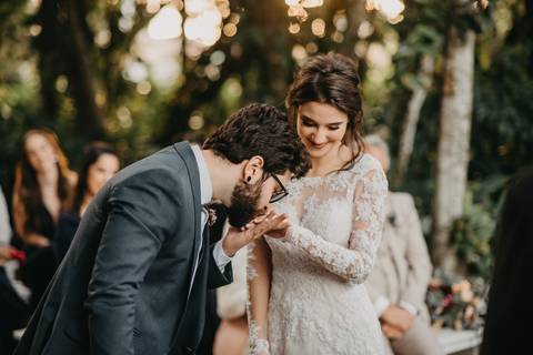 estilos de casamento; paleta de cor para casamento; vestido de noiva; terno de noivo'