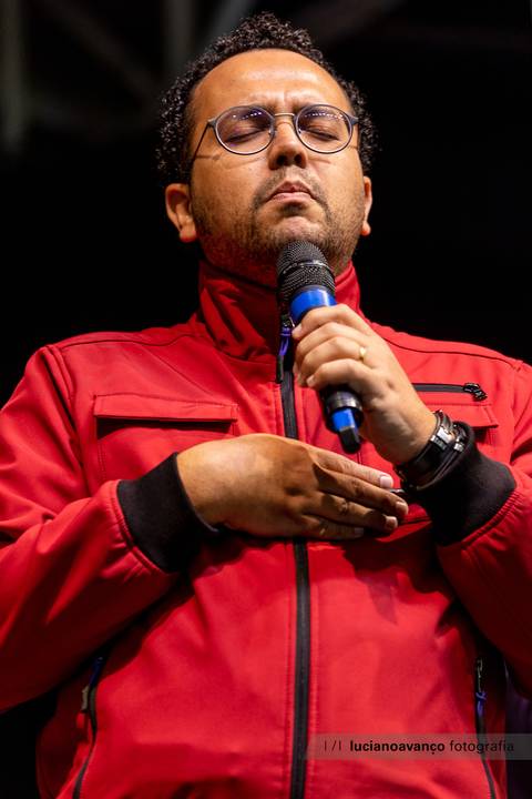 '