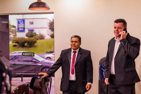 Fotos espontâneas de casamento

Fotógrafo de casamento [cidade/estado]

Casamento com mini ensaio dos noivos

Making of da noiva e do noivo

Cerimônia de casamento emocionante

Festa de casamento com fotos divertidas

Casamento com luz natural

Ensaio de '