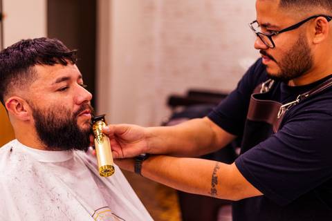 Fotos espontâneas de casamento

Fotógrafo de casamento [cidade/estado]

Casamento com mini ensaio dos noivos

Making of da noiva e do noivo

Cerimônia de casamento emocionante

Festa de casamento com fotos divertidas

Casamento com luz natural

Ensaio de '