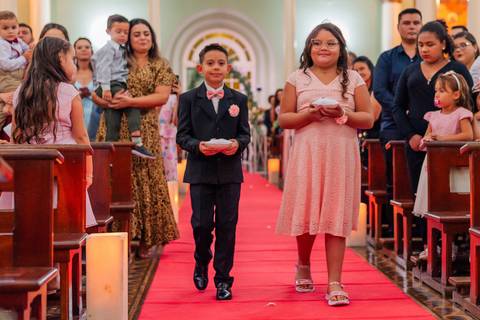 Fotos espontâneas de casamento

Fotógrafo de casamento [cidade/estado]

Casamento com mini ensaio dos noivos

Making of da noiva e do noivo

Cerimônia de casamento emocionante

Festa de casamento com fotos divertidas

Casamento com luz natural

Ensaio de '