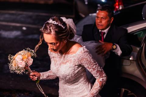 Fotos espontâneas de casamento

Fotógrafo de casamento [cidade/estado]

Casamento com mini ensaio dos noivos

Making of da noiva e do noivo

Cerimônia de casamento emocionante

Festa de casamento com fotos divertidas

Casamento com luz natural

Ensaio de '