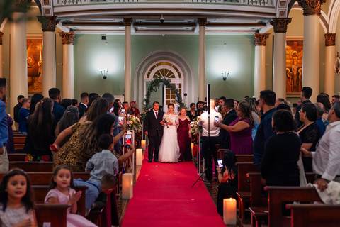 Fotos espontâneas de casamento

Fotógrafo de casamento [cidade/estado]

Casamento com mini ensaio dos noivos

Making of da noiva e do noivo

Cerimônia de casamento emocionante

Festa de casamento com fotos divertidas

Casamento com luz natural

Ensaio de '