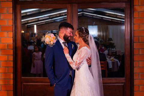 Fotos espontâneas de casamento

Fotógrafo de casamento [cidade/estado]

Casamento com mini ensaio dos noivos

Making of da noiva e do noivo

Cerimônia de casamento emocionante

Festa de casamento com fotos divertidas

Casamento com luz natural

Ensaio de '