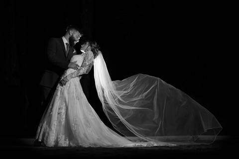 Fotos espontâneas de casamento

Fotógrafo de casamento [cidade/estado]

Casamento com mini ensaio dos noivos

Making of da noiva e do noivo

Cerimônia de casamento emocionante

Festa de casamento com fotos divertidas

Casamento com luz natural

Ensaio de '