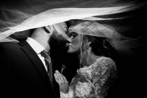 Fotos espontâneas de casamento

Fotógrafo de casamento [cidade/estado]

Casamento com mini ensaio dos noivos

Making of da noiva e do noivo

Cerimônia de casamento emocionante

Festa de casamento com fotos divertidas

Casamento com luz natural

Ensaio de '