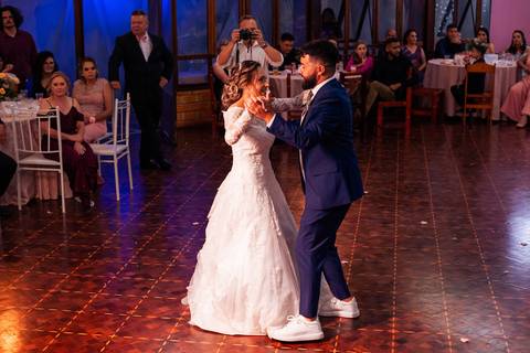 Fotos espontâneas de casamento

Fotógrafo de casamento [cidade/estado]

Casamento com mini ensaio dos noivos

Making of da noiva e do noivo

Cerimônia de casamento emocionante

Festa de casamento com fotos divertidas

Casamento com luz natural

Ensaio de '