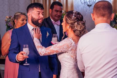 Fotos espontâneas de casamento

Fotógrafo de casamento [cidade/estado]

Casamento com mini ensaio dos noivos

Making of da noiva e do noivo

Cerimônia de casamento emocionante

Festa de casamento com fotos divertidas

Casamento com luz natural

Ensaio de '