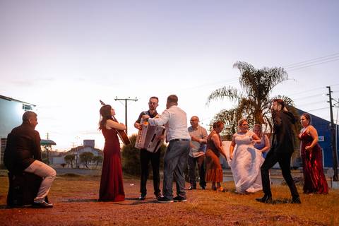 Fotos de casamento
Fotos espontâneas de casamento

Fotógrafo de casamento [cid
Ensaio de casamento [nome dos noivos]

Casamento [nome dos noivos]

Fotografia de casamento

Casamento ao ar livre

Casamento íntimo e emocionante

Casamento completo com festa'