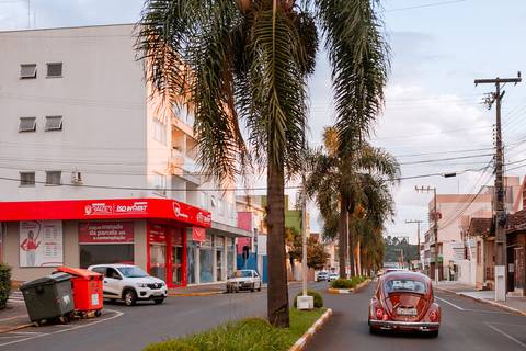 Fotos de casamento
Fotos espontâneas de casamento

Fotógrafo de casamento [cid
Ensaio de casamento [nome dos noivos]

Casamento [nome dos noivos]

Fotografia de casamento

Casamento ao ar livre

Casamento íntimo e emocionante

Casamento completo com festa'