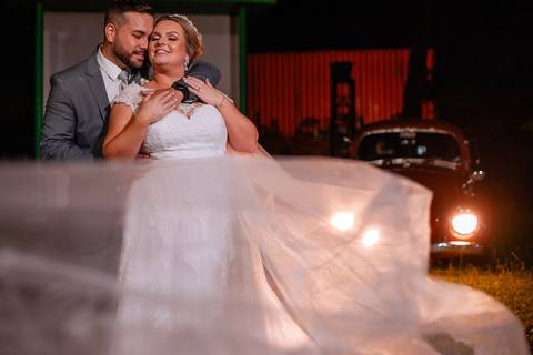 Fotos de casamento
Fotos espontâneas de casamento

Fotógrafo de casamento [cid
Ensaio de casamento [nome dos noivos]

Casamento [nome dos noivos]

Fotografia de casamento

Casamento ao ar livre

Casamento íntimo e emocionante

Casamento completo com festa'