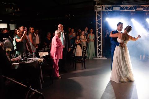 Fotos de casamento

Ensaio de casamento [nome dos noivos]

Casamento [nome dos noivos]

Fotografia de casamento

Casamento ao ar livre

Casamento íntimo e emocionante

Casamento completo com festa'