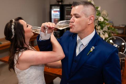 Fotos de casamento

Ensaio de casamento [nome dos noivos]

Casamento [nome dos noivos]

Fotografia de casamento

Casamento ao ar livre

Casamento íntimo e emocionante

Casamento completo com festa'