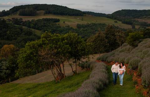 Ensaio gestante ao ar livre

Ensaio gestante externo

Fotos de gestante na natureza

Ensaio fotográfico gestante

Ensaio gestante com luz natural

Fotografia de gestante externa

'