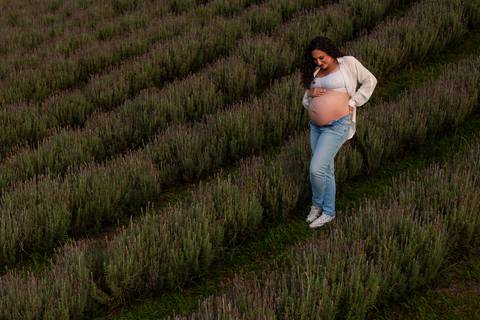 Ensaio gestante ao ar livre

Ensaio gestante externo

Fotos de gestante na natureza

Ensaio fotográfico gestante

Ensaio gestante com luz natural

Fotografia de gestante externa

'