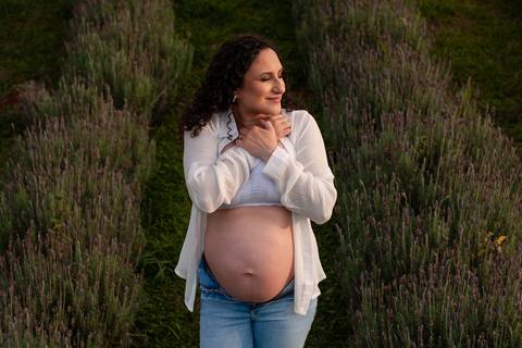 Ensaio gestante ao ar livre

Ensaio gestante externo

Fotos de gestante na natureza

Ensaio fotográfico gestante

Ensaio gestante com luz natural

Fotografia de gestante externa

'