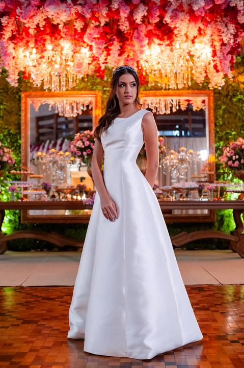 Decoração de 15 anos

Cerimônia e valsa 15 anos

Entrada da debutante

Fotos espontâneas da festa de 15 anos

Festa de 15 anos com emoção

Debutante dançando com o pai

Momentos marcantes da festa de 15 anos

Fotos com amigos e família na festa

Making of'