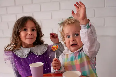 Fotos espontâneas de aniversário infantil

Momentos especiais do aniversário

Aniversário de [idade] anos do [nome da criança]

Festa infantil com decoração temática

Fotos de criança brincando na festa

Fotógrafo de aniversário infantil em [sua cidade]

'