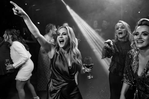 ensaio fotográfico feminino 50 anos

ideias para fotos de 50 anos

comemoração de 50 anos com ensaio fotográfico

como celebrar os 50 anos com fotos

fotógrafo especializado em aniversário de 50 anos

sessão de fotos ao ar livre 50 anos

fotos espontâneas'