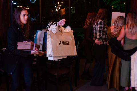 ensaio fotográfico feminino 50 anos

ideias para fotos de 50 anos

comemoração de 50 anos com ensaio fotográfico

como celebrar os 50 anos com fotos

fotógrafo especializado em aniversário de 50 anos

sessão de fotos ao ar livre 50 anos

fotos espontâneas'