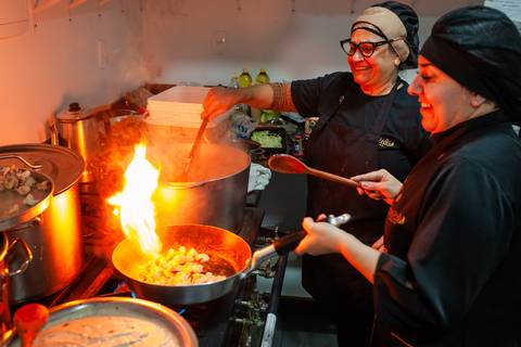 ensaio fotográfico feminino 50 anos

ideias para fotos de 50 anos

comemoração de 50 anos com ensaio fotográfico

como celebrar os 50 anos com fotos

fotógrafo especializado em aniversário de 50 anos

sessão de fotos ao ar livre 50 anos

fotos espontâneas'