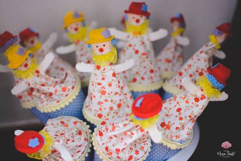 aniversário com decoração no tema circo'