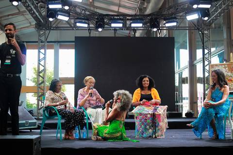 A renda filé alagoana teve destaque com desfile e a presença de patrimônio imaterial.'