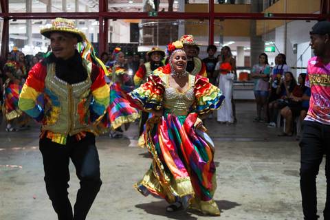 Coco de roda Reis do Cangaço animou a noite do segundo dia de evento.'