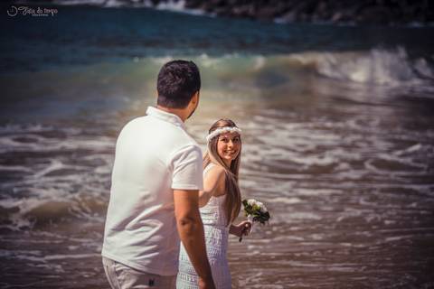 pré casamento, ensaio na praia, ensaio de casal, ensaio pre casamento, fotos na praia, noivas na praia, casamento na praia'