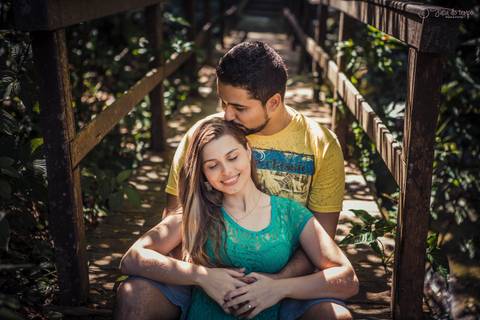 pré casamento, ensaio na praia, ensaio de casal, ensaio pre casamento, fotos na praia, noivas na praia, casamento na praia'